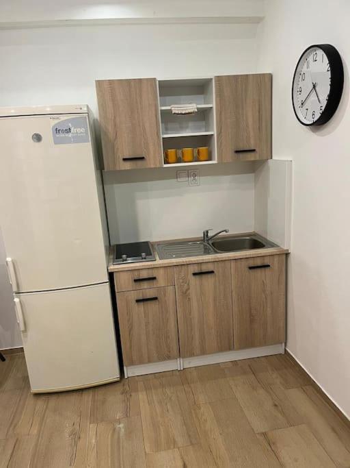 Bada Bing Plaza Apartment Bratislava Ngoại thất bức ảnh